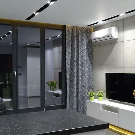 Black Line Apartment クラクフ エクステリア 写真